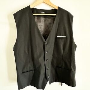 Vintage CooFandy Black Vest | Suiting Vest with Pocket Square Detail Size: XXL